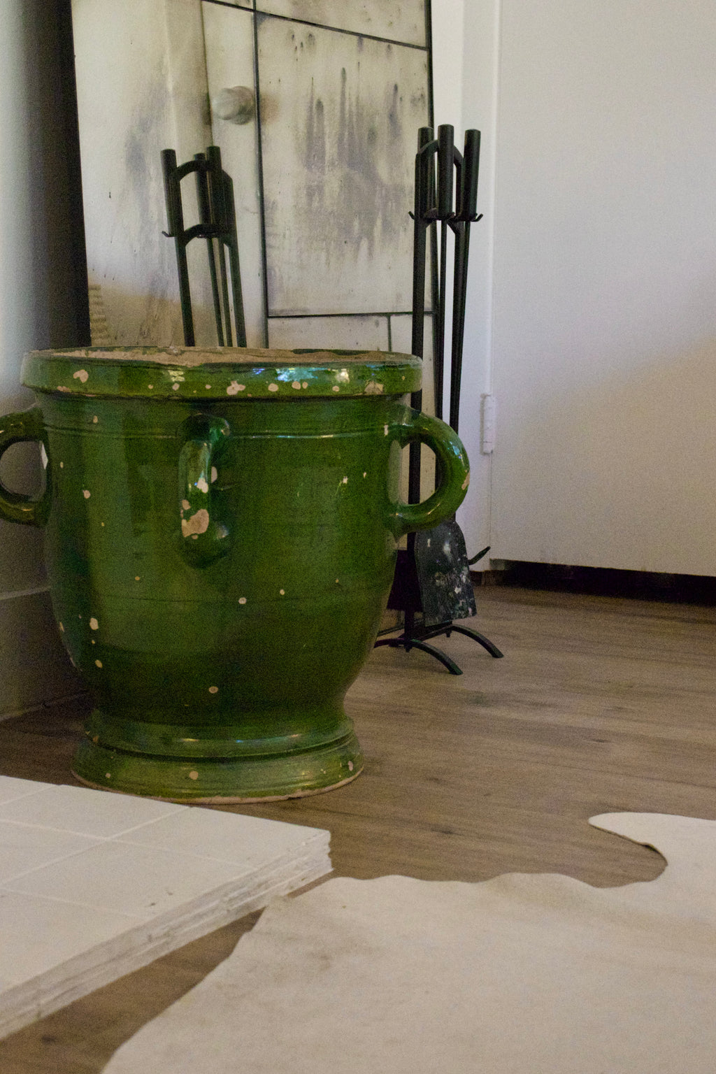 Early 19th Century French Castelnaudary XL Terracotta Planter