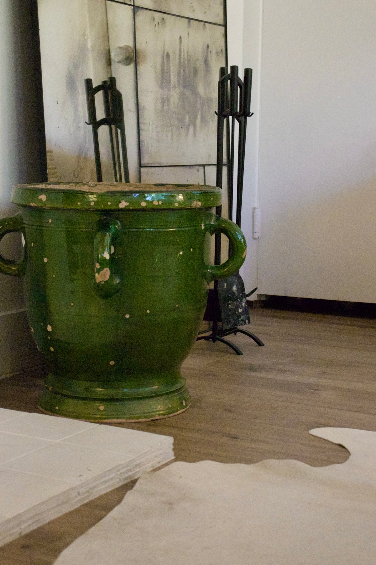 Early 19th Century French Castelnaudary XL Terracotta Planter