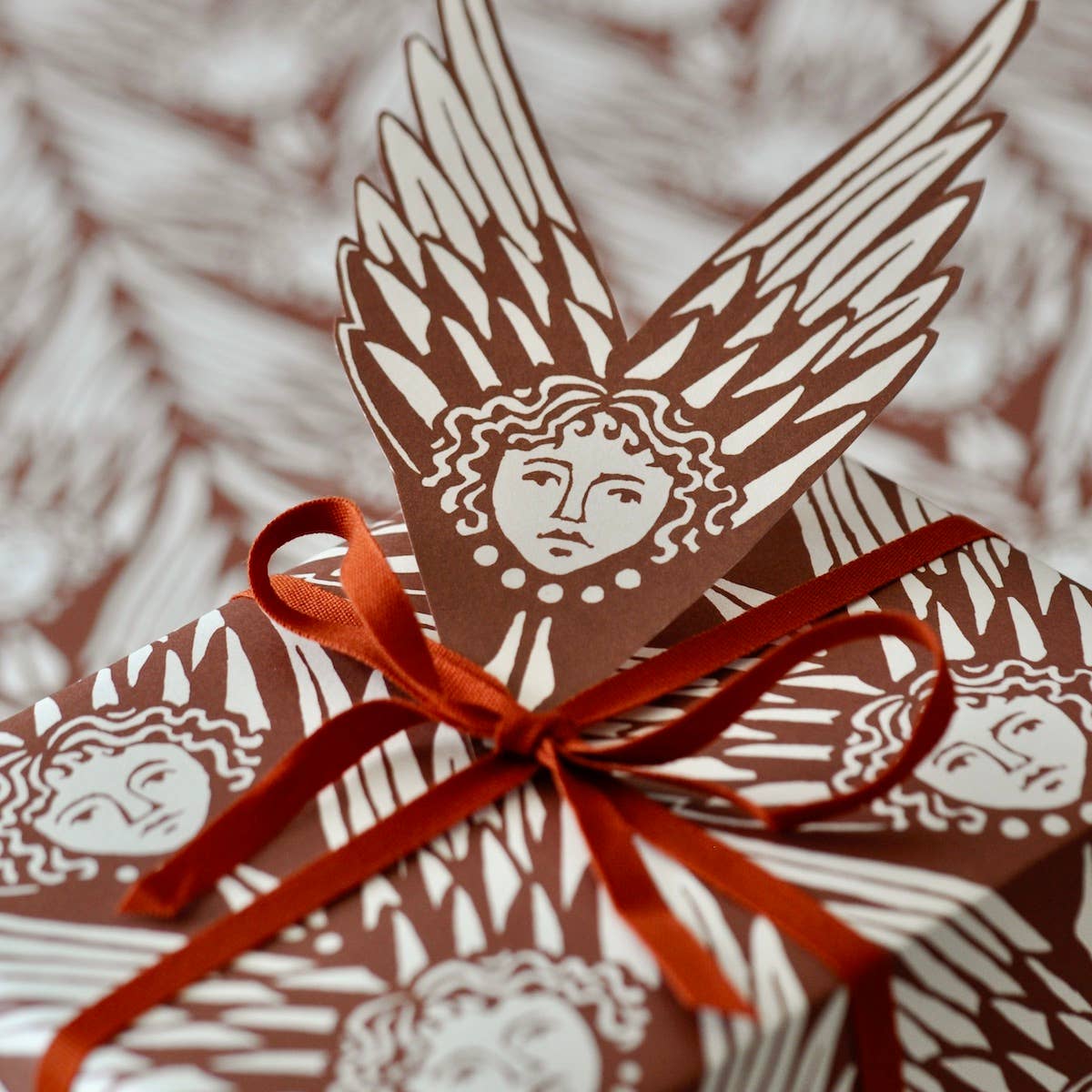 5 Suffolk Angels Gift Tags Cocoa